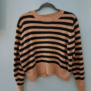 Sonoma Women's Black and Tan Striped Sweater